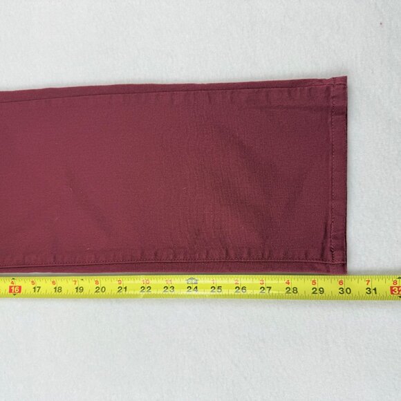 Levi's Womens Classic Straight Mid Rise Stretch Burgundy Denim Jeans Size 14 NWT - Picture 8 of 11